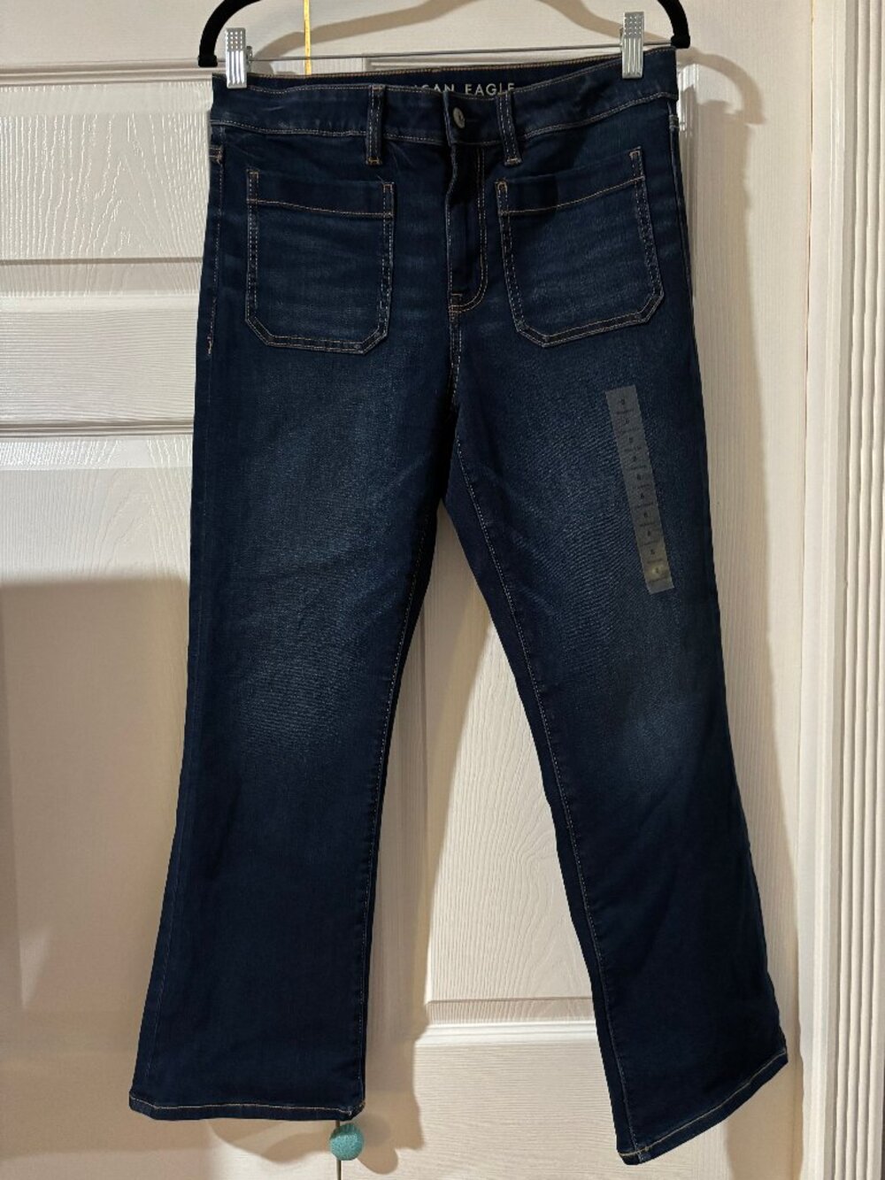 NEW American Eagle Next Level Kick Bootcut Crop Jeans Size 8